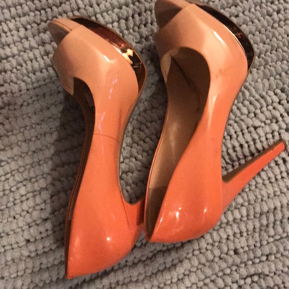 Heels - Picture 3 of 8